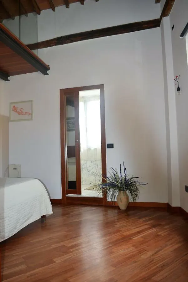 Residenza San Francesco Carrara 0*,
