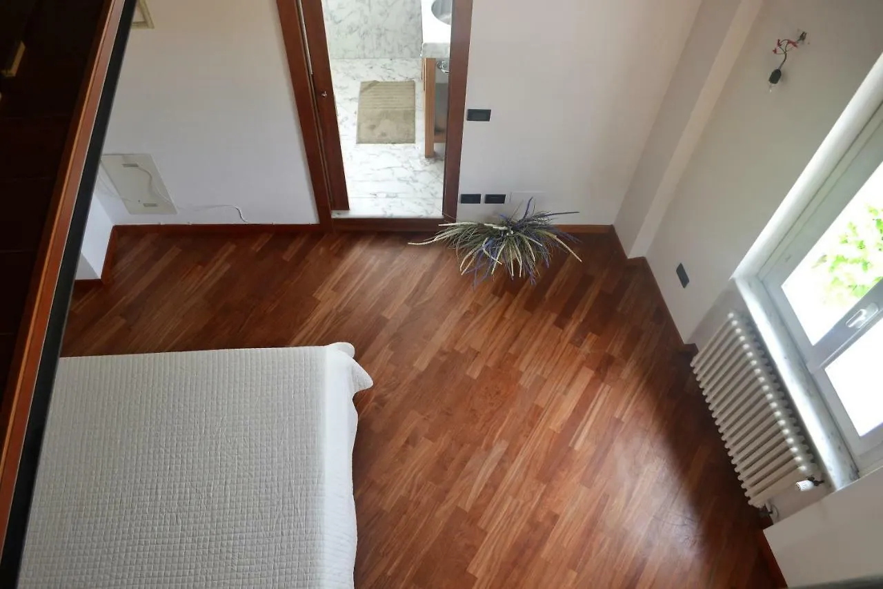 Residenza San Francesco Carrara 0*,
