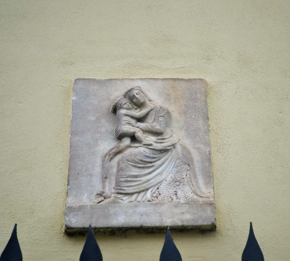 Residenza San Francesco Carrara Guest house