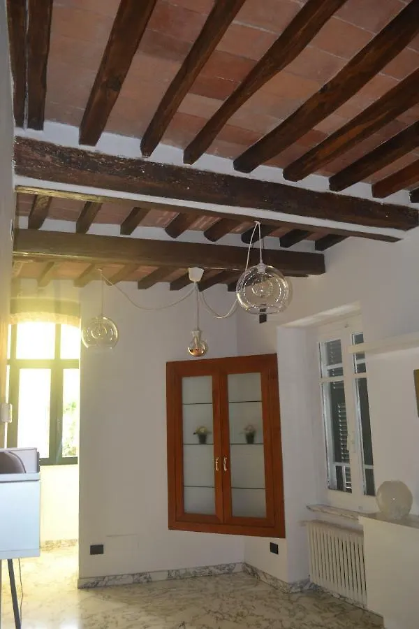 Residenza San Francesco Carrara 0*,
